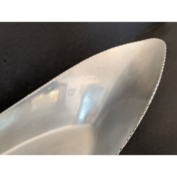 Vintage M.A Spain Aluminum Decorative Oval Serving Tray 16" Long - Picture 5 of 8